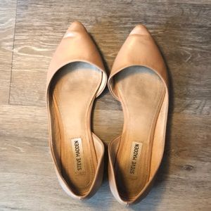 Steve Madden Point Flats